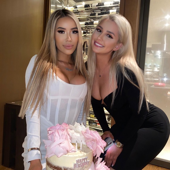 Meet your Posher, Krystal - Picture 1 of 1